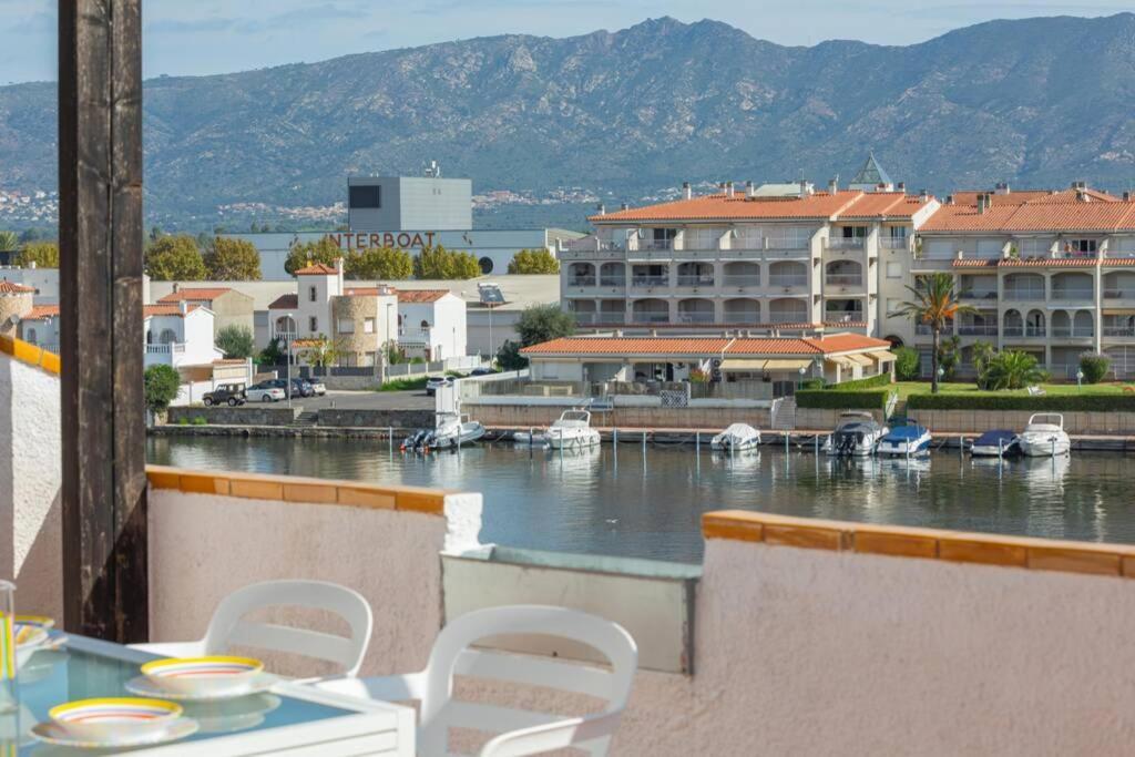 Flateli Empuriabrava Apartman Kültér fotó