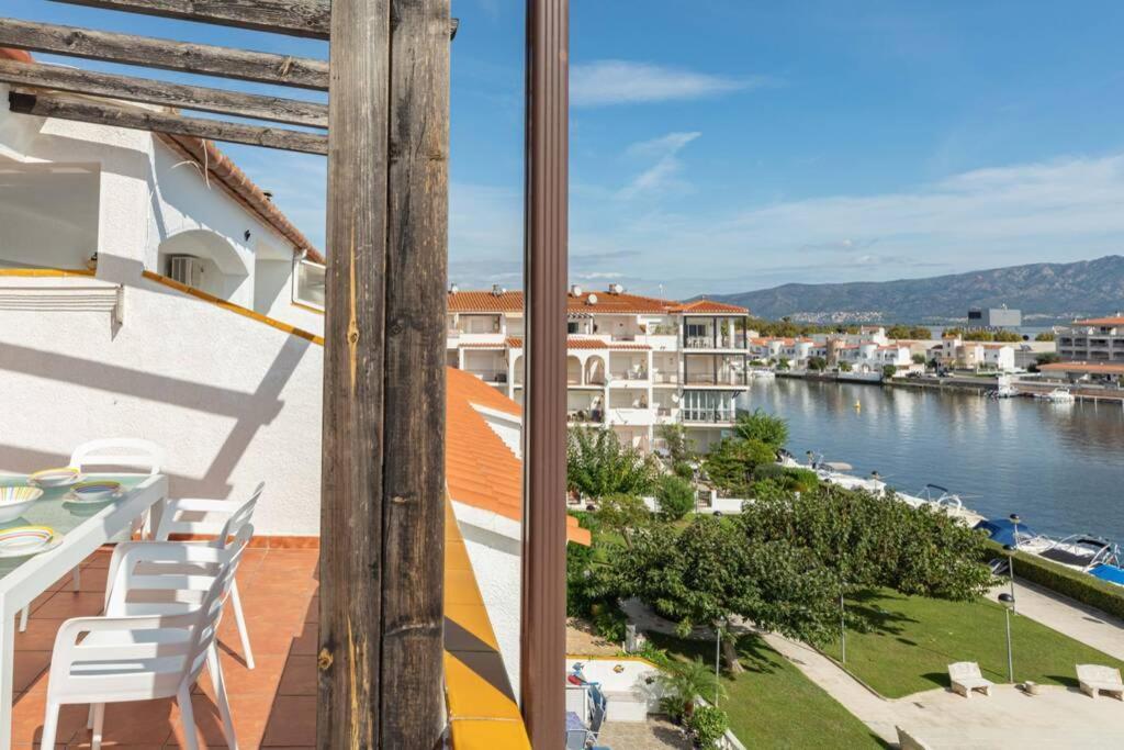 Flateli Empuriabrava Apartman Kültér fotó